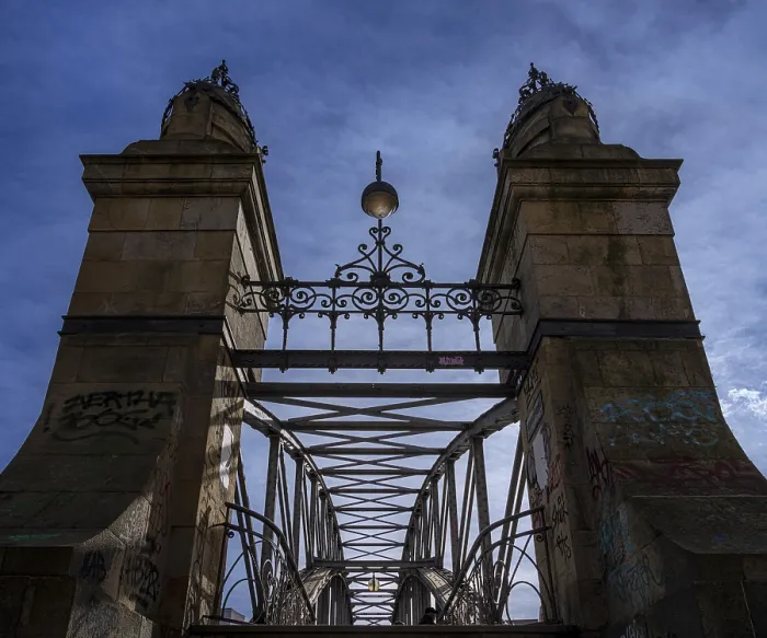 Framed Print : The Siemens footbridge on Charlottenburger Ufer