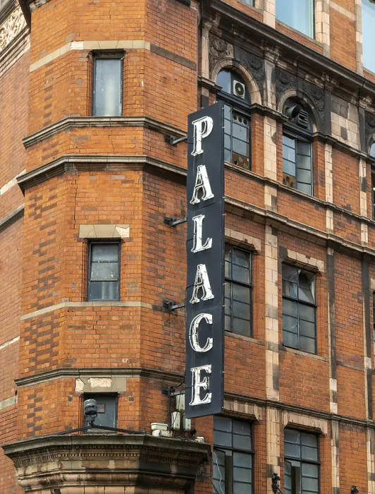 Framed Print : Sign on historic building, Palace theatre Framed Print : Sign on historic building, Palace theatre