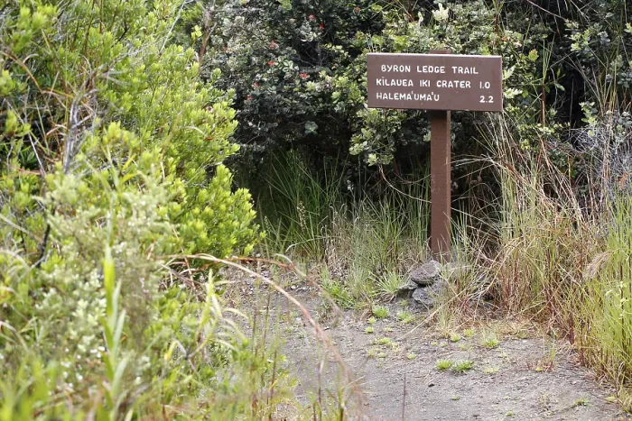 Framed Print : Signpost indicating distances, Halemaumau Trail