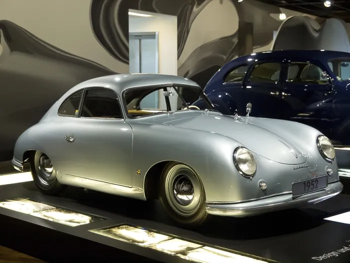 Framed Print : Silver Porsche classic car from 1952 in the museum Framed Print : Silver Porsche classic car from 1952 in the museum