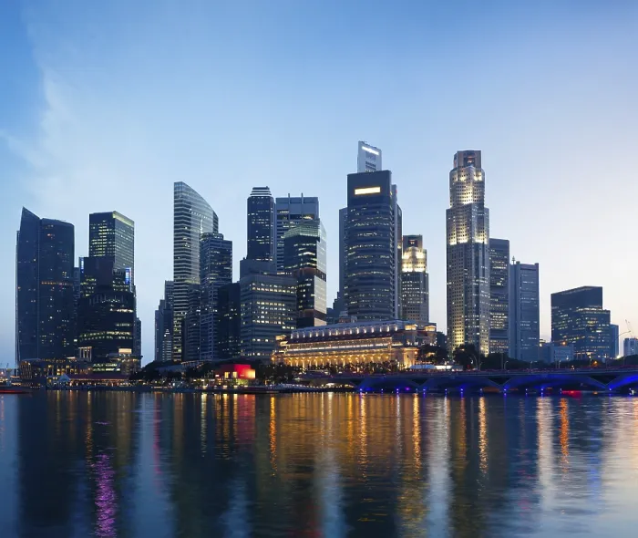Framed Print : Singapore skyline and Marina Bay in evening