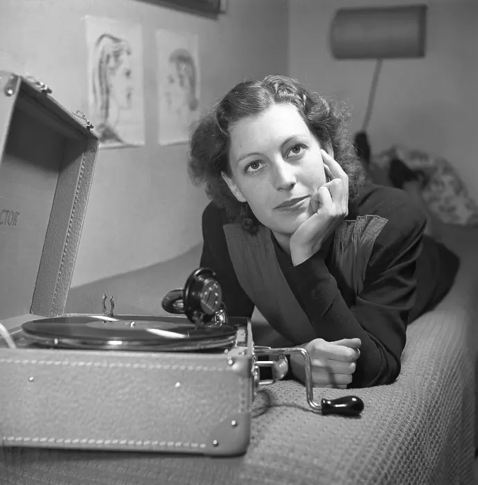 Framed Print : Singer Gunvor Berglund at a gramophone Framed Print : Singer Gunvor Berglund at a gramophone