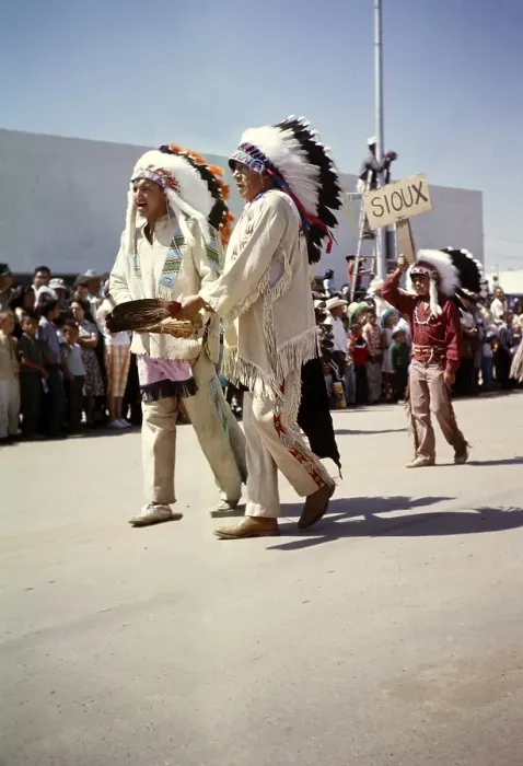 Framed Print : Sioux Indians, intertribal Indian ceremony, Gallup, New Mexico, USA 1963