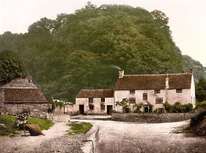 Framed Print : Sir Francis Drake's house near the Severn Bridge