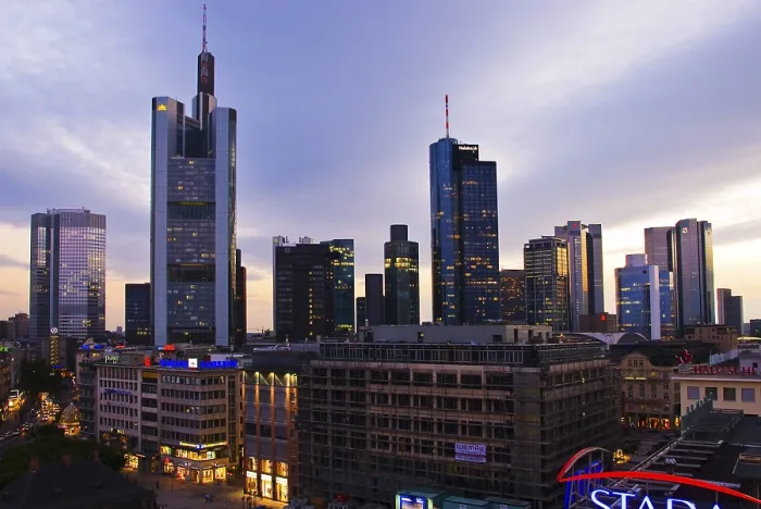 Framed Print : Skyline, Frankfurt, Hesse, Germany Framed Print : Skyline, Frankfurt, Hesse, Germany