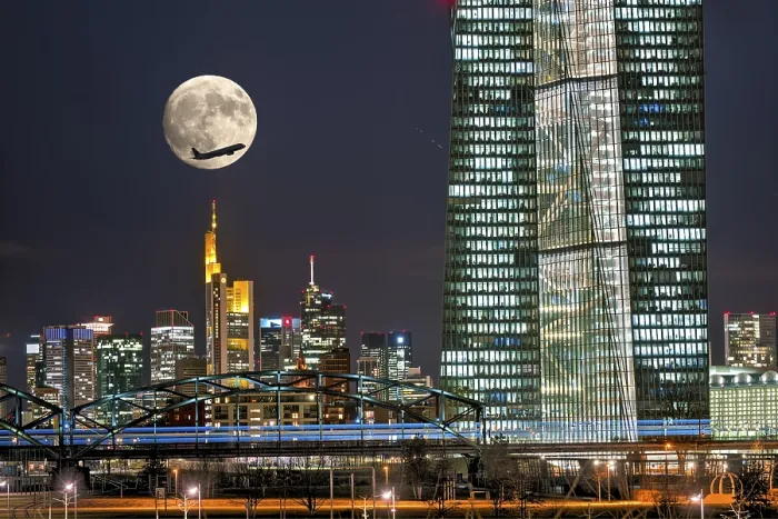Framed Print : Skyline of Frankfurt am Main at night with the building of the European Central Bank (ECB) Framed Print : Skyline of Frankfurt am Main at night with the building of the European Central Bank (ECB)