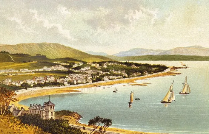 Framed Print : Small town Dunoon at the Clyde