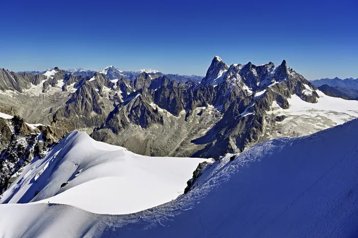 Framed Print : Snow-covered mountain ridge, behind Aiguille Verte