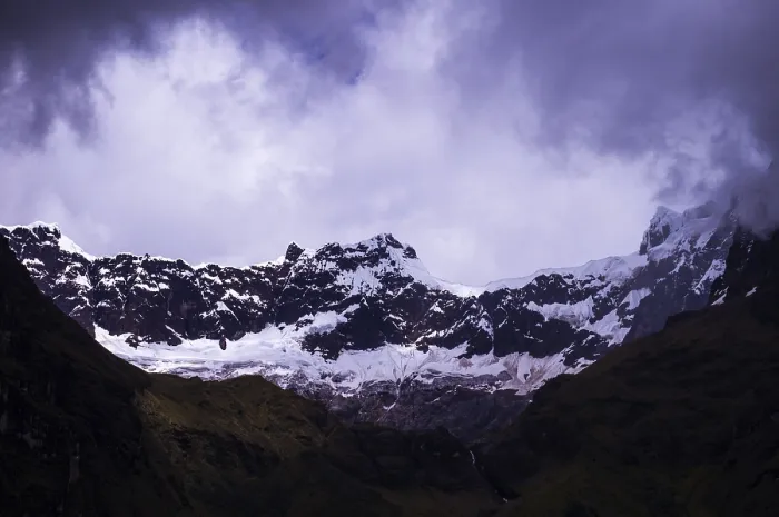 Framed Print : Snow covers the glacier at El Altar Volcano in the Andes near Banos Framed Print : Snow covers the glacier at El Altar Volcano in the Andes near Banos