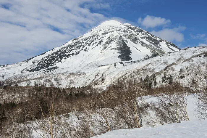 Framed Print : Snowcapped mountains in the Unesco world heritage site Shiretoko National Park Framed Print : Snowcapped mountains in the Unesco world heritage site Shiretoko National Park