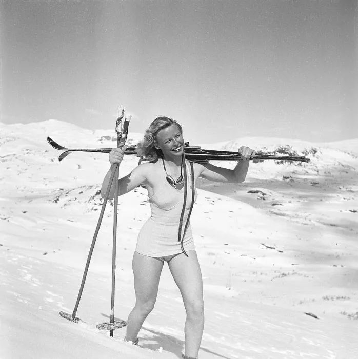 Framed Print : In the snowy mountains 1940s. Olga Sjoegren from Stockholm is dressed in the typical 1940s swim suit fashion when climbing the snowy mountain Kuoblatjakko in Norrbotten Sweden Framed Print : In the snowy mountains 1940s. Olga Sjoegren from Stockholm is dressed in the typical 1940s swim suit fashion when climbing the snowy mountain Kuoblatjakko in Norrbotten Sweden