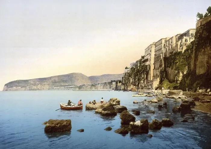 Framed Print : Sorrento am Meer, Neapel, Italien / Sorrento by the sea Framed Print : Sorrento am Meer, Neapel, Italien / Sorrento by the sea
