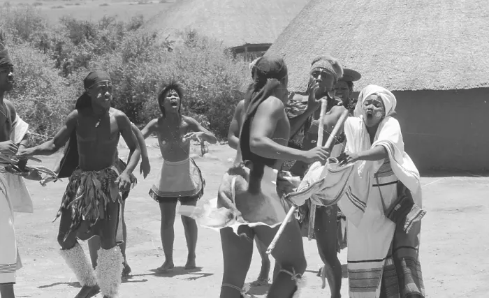Framed Print : South Africa: Zulu Dance Show at Kaya Lendaba Kral Framed Print : South Africa: Zulu Dance Show at Kaya Lendaba Kral