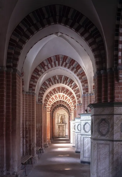 Framed Print : South aisle, St. Saint, Saint