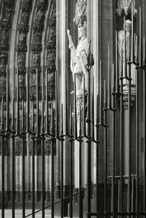 Framed Print : The south portal of Cologne Cathedral