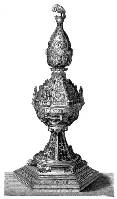 Framed Print : Spanish reliquary made of carved wood from the 15th century