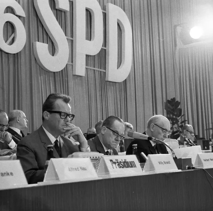 Framed Print : The SPD party conference of 1-5-6 Framed Print : The SPD party conference of 1-5-6