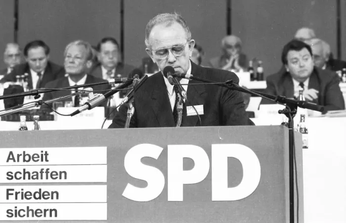 Framed Print : SPD Party Congress April 1982.Heinz Oskar Vetter