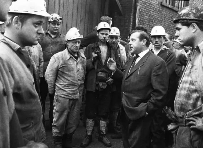 Framed Print : The spontaneous strike, here on 10 September 1969 by the miners of the Minister Stein colliery Framed Print : The spontaneous strike, here on 10 September 1969 by the miners of the Minister Stein colliery