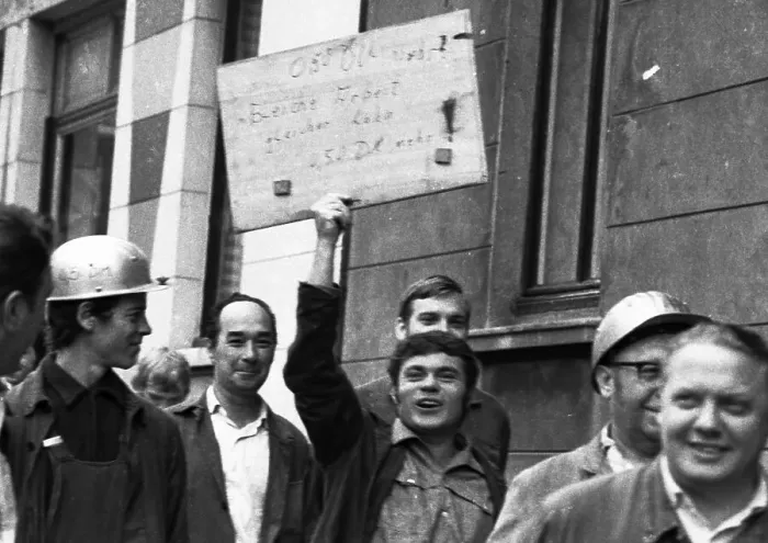 Framed Print : With a spontaneous strike on 15 August 1972 at the Friedr Framed Print : With a spontaneous strike on 15 August 1972 at the Friedr