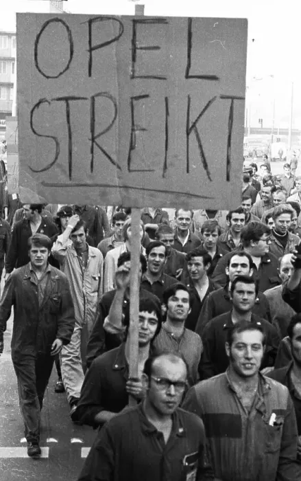 Framed Print : The spontaneous strikes, here at Opel in Bochum on 15