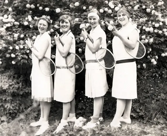 Framed Print : Sport, four women posing with tennis rackets Framed Print : Sport, four women posing with tennis rackets