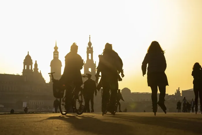 Framed Print : The spring-like temperatures attract many people to the open air