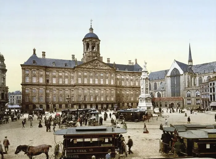 Framed Print : The Square, the Royal Palace and the Church Framed Print : The Square, the Royal Palace and the Church