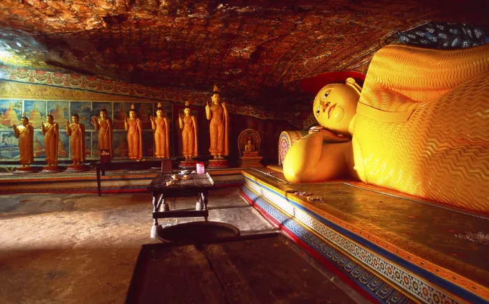 Framed Print : Sri Lanka: The Buddhist monastery Mulkirigalla near Galla