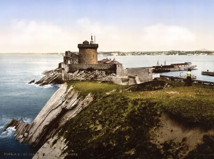Framed Print : St. Jean de Luz, Fort Socoa, Pyrenees