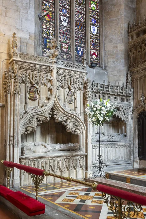 Framed Print : Stained glass windows and memorial tombs in chancel of Church of Saint Mark Framed Print : Stained glass windows and memorial tombs in chancel of Church of Saint Mark