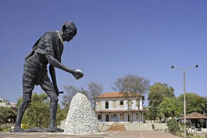 Framed Print : Statue commemorating gandhi dandi salt march Framed Print : Statue commemorating gandhi dandi salt march