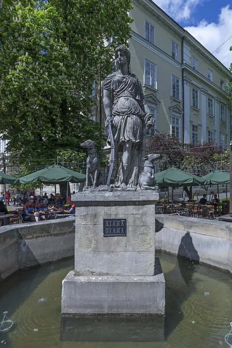 Framed Print : Statue of Diana with two dogs as fountain figures