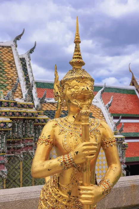 Framed Print : Statue of a guardian, Royal Grand Palace