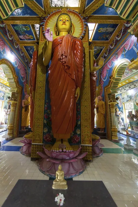 Framed Print : Statue in the old Buddhist temple complex of Sri Pushparama Maha Viharaya