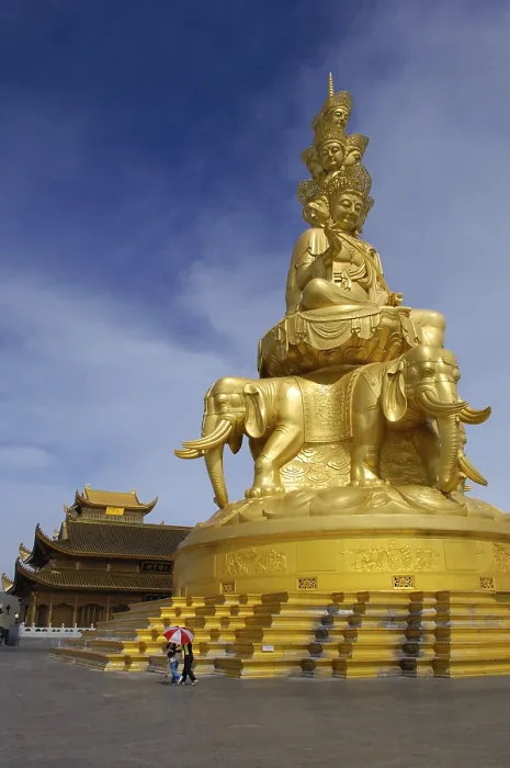 Framed Print : Statue of Samantabhadra, Mount Emei near Chengdu