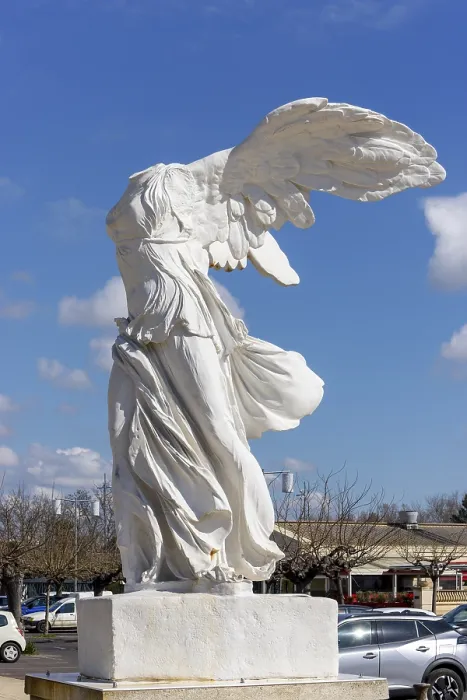 Framed Print : Statue Victoire de Samothrace (Nike of Samothrace)