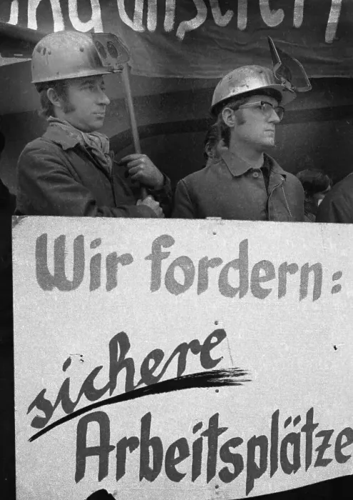 Framed Print : Steelworkers demanded the preservation Framed Print : Steelworkers demanded the preservation