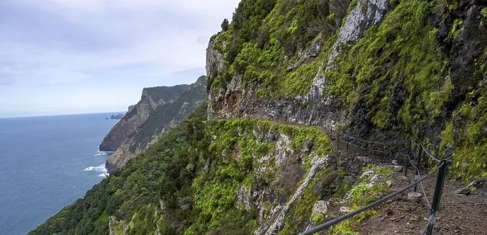 Framed Print : Steep cliffs and mountains, Vereda do Larano hiking trail