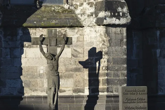 Framed Print : Stone cross with shadow cast, cathedral cemetery near Cologne Cathedral Framed Print : Stone cross with shadow cast, cathedral cemetery near Cologne Cathedral