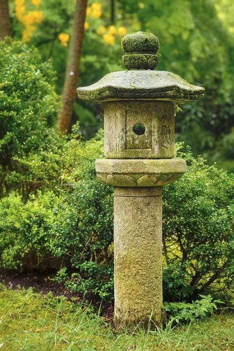 Framed Print : Stone lantern in Japanese garden