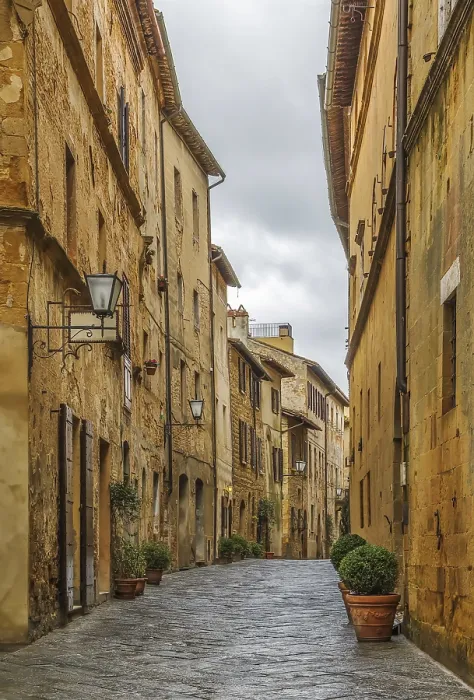 Framed Print : Street in historical center of Pienza, Italy Framed Print : Street in historical center of Pienza, Italy