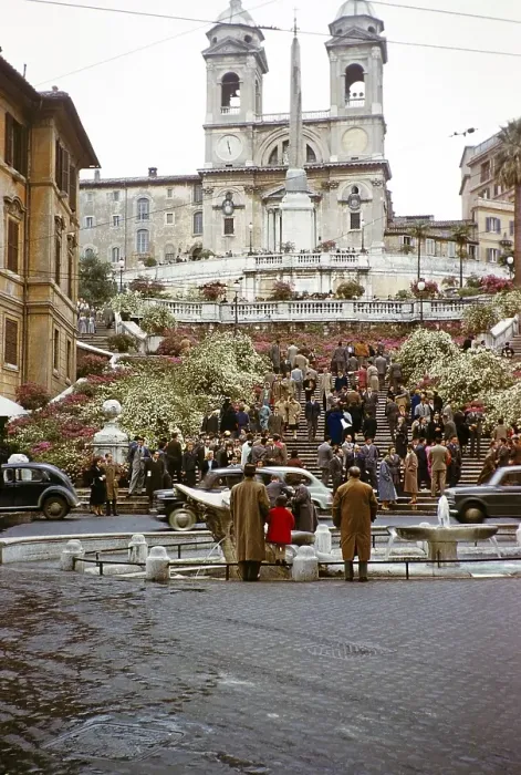 Framed Print : Strollers on the Spanish Steps, Rome, Italy 1957 Framed Print : Strollers on the Spanish Steps, Rome, Italy 1957