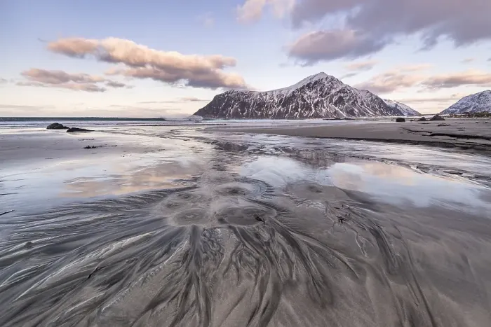 Framed Print : Structures in the sand, Skagsanden beach