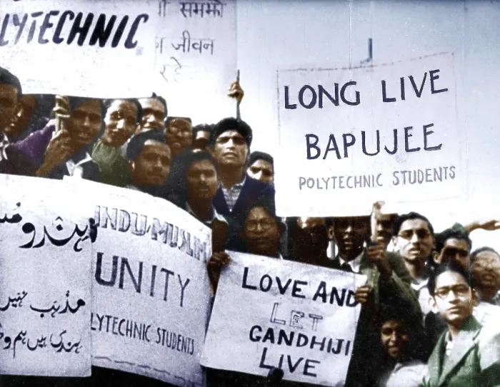 Framed Print : Students demonstrating for Mahatma Gandhi during his last fast, Delhi, India, Asia, January 1948, Asia