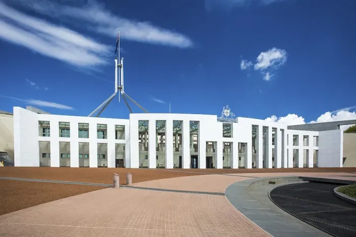 Framed Print : The stunning architecture of the Parliament of Australia in Canberra Framed Print : The stunning architecture of the Parliament of Australia in Canberra