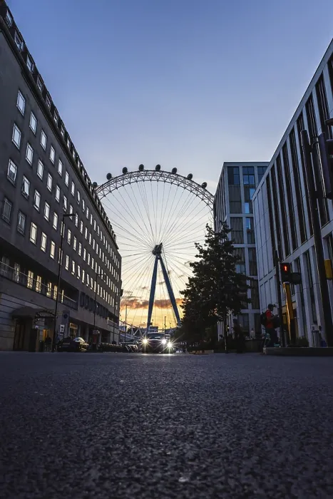 Framed Print : Stunning low angle shot of the London Eye