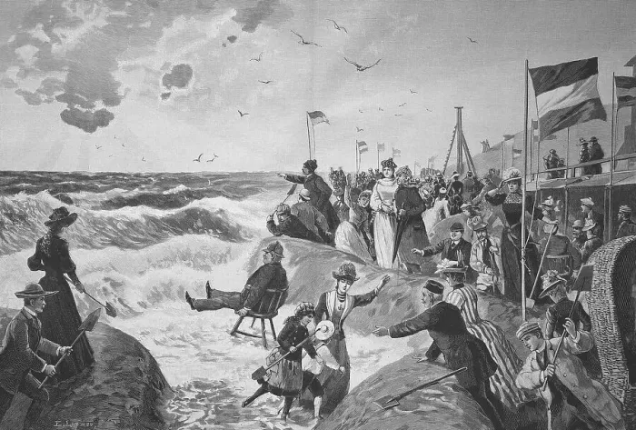 Framed Print : Summer vacationers on the beach of Westerland on Sylt Framed Print : Summer vacationers on the beach of Westerland on Sylt