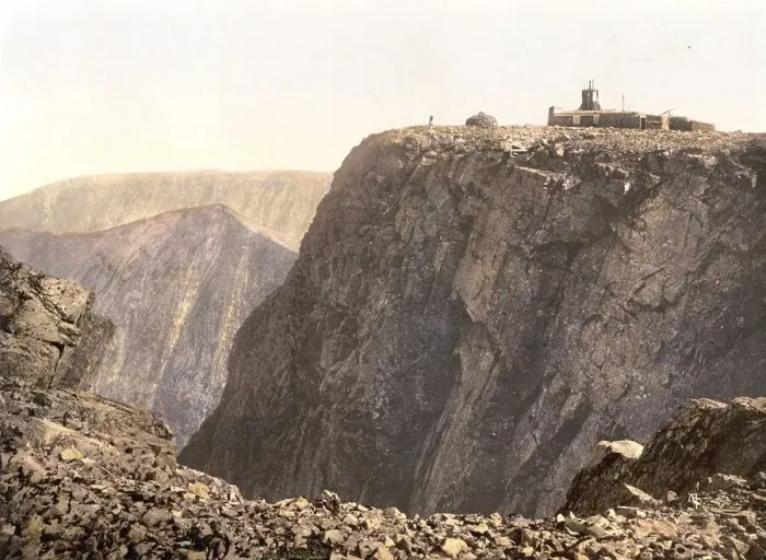 Framed Print : The summit of Ben Navis, Fort William