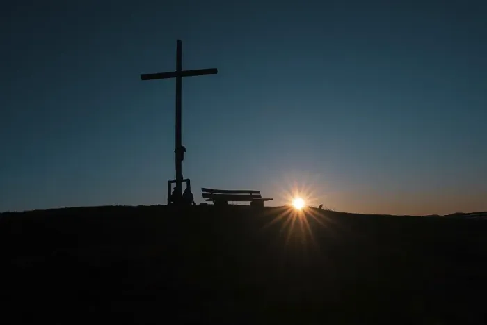 Framed Print : Summit cross, observation bench